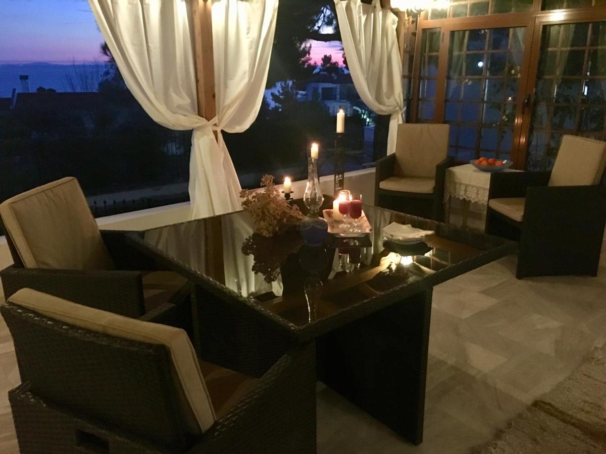 Beautiful Beach House Gerakini Extérieur photo