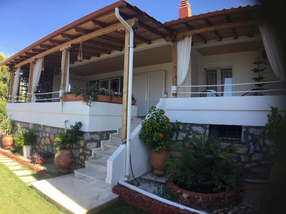 Beautiful Beach House Gerakini Extérieur photo