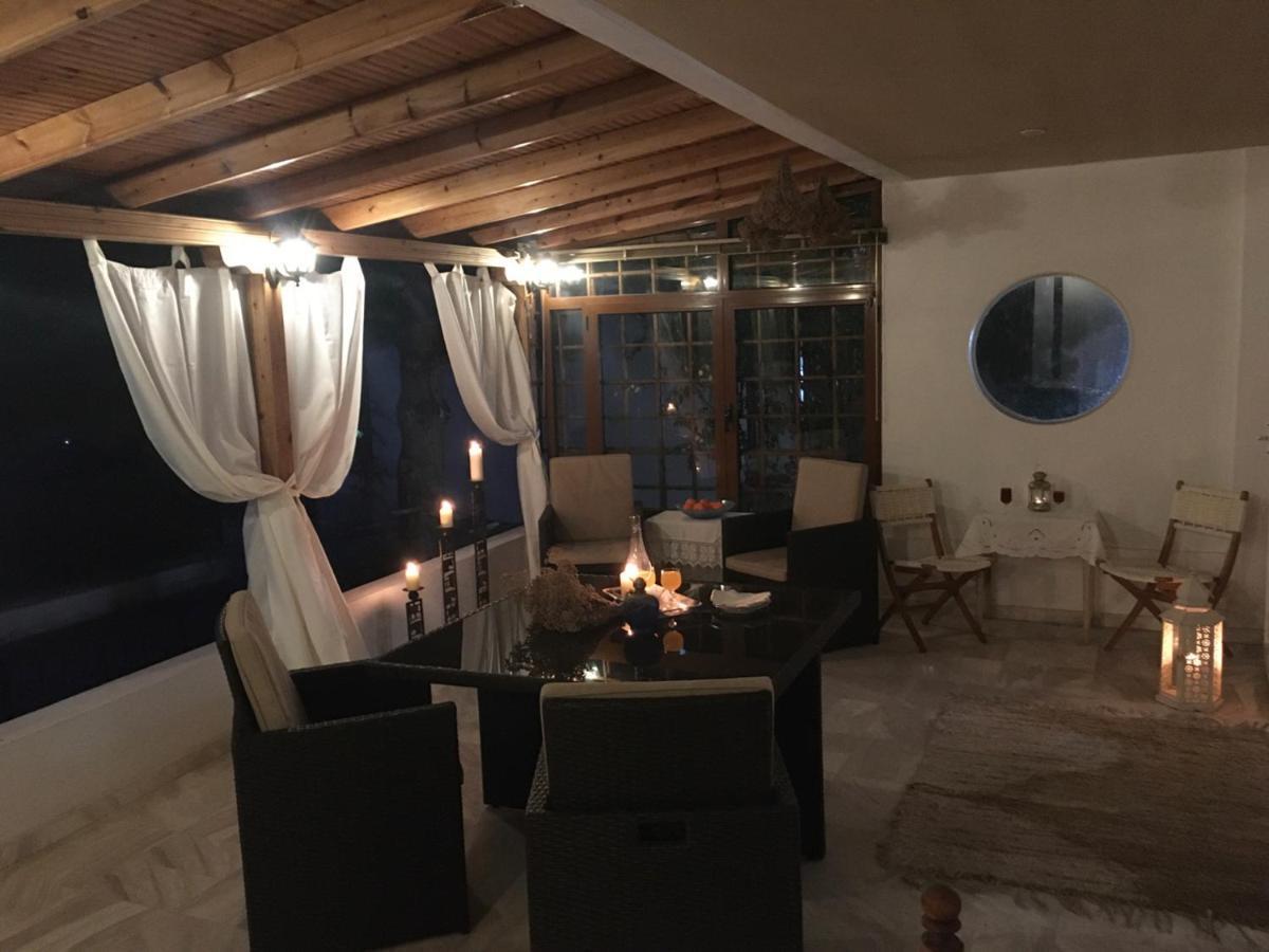 Beautiful Beach House Gerakini Extérieur photo